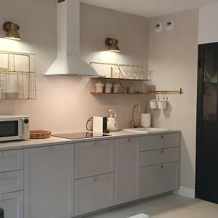 Fly_to_cracow_12 Διαμέρισμα *